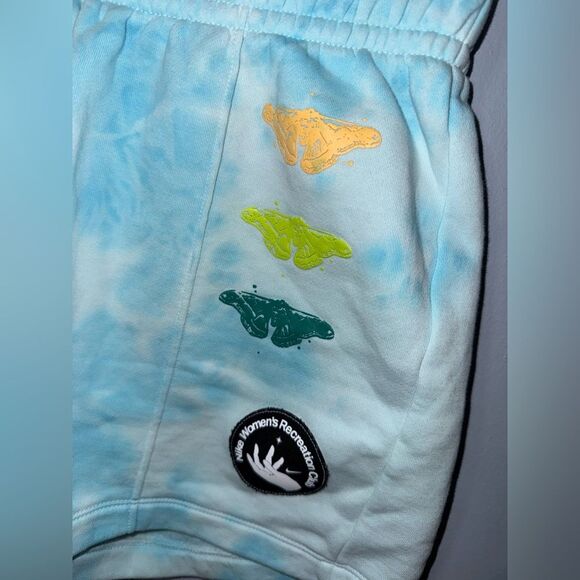 Nike Womens Embroidered Tie Dye Running Training Shorts Size Small EUC - Picture 2 of 9